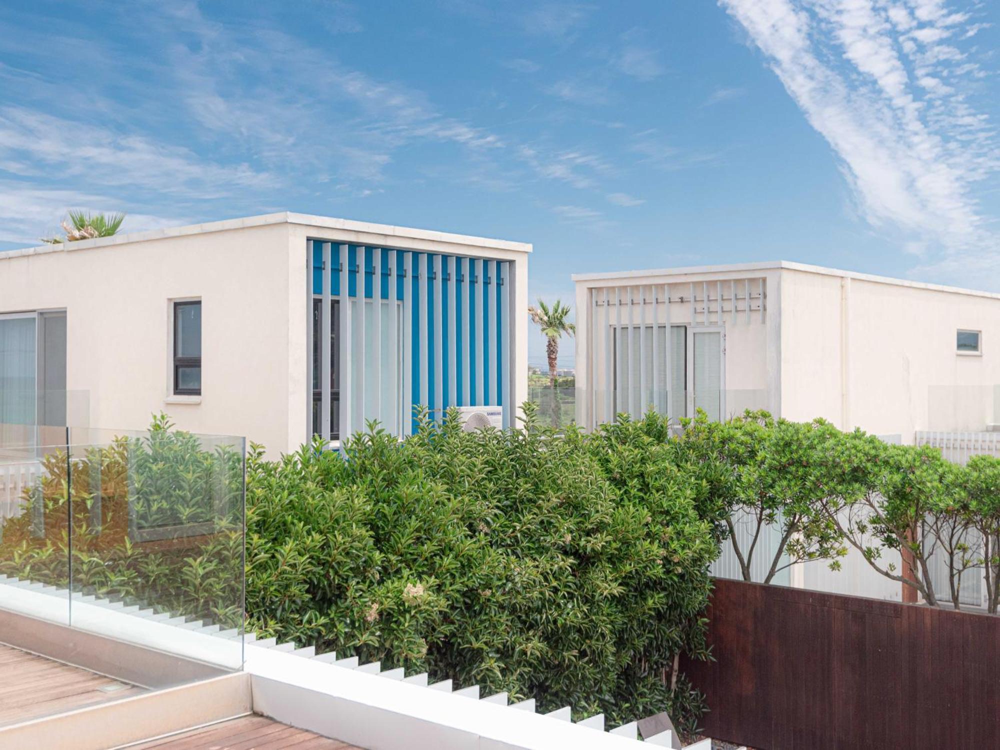 Boutique Pool Villa Namib Чеджудо Экстерьер фото